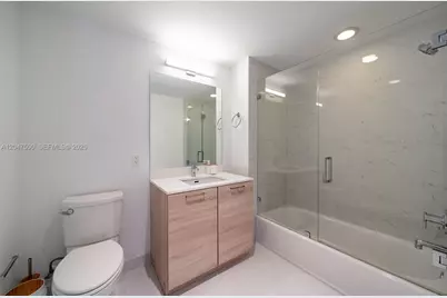 16385 Biscayne Blvd #2707, North Miami Beach, FL 33160 - Photo 31