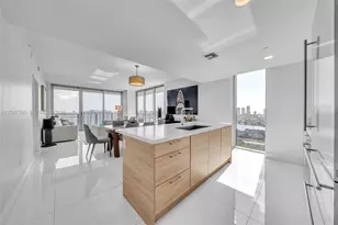 16385 Biscayne Blvd, North Miami Beach, FL 33160 - Photo 19