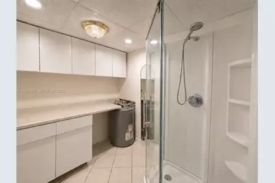 5240 SW 82nd Ave, Davie, FL 33328 - Photo 7