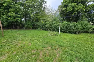14901 NW 9th Ct, Miami, FL 33168 - Photo 41