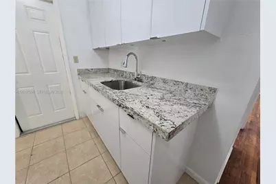 14901 NW 9th Ct #14901, Miami, FL 33168 - Photo 11