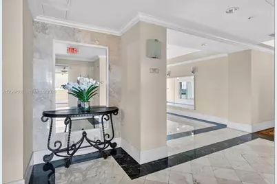 3232 SW Coral Way #903, Miami, FL 33145 - Photo 5