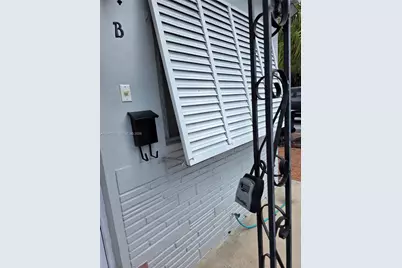 15 Esplanade Dr #B, Miami Springs, FL 33166 - Photo 3