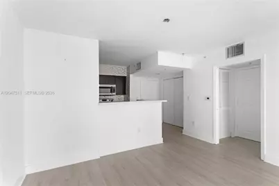 1155 Brickell Bay Dr #3105, Miami, FL 33131 - Photo 9