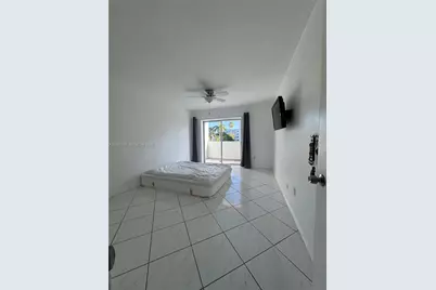 3642 NE 171st St #203, North Miami Beach, FL 33160 - Photo 5