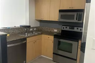 2961 NE 185th St, Aventura, FL 33180 - Photo 5