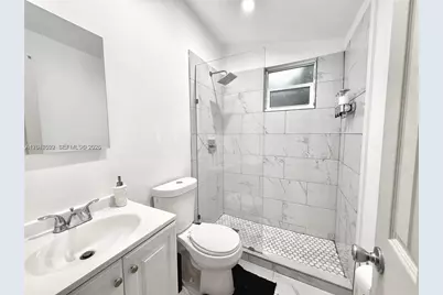 947 NE 149th St #0, Miami, FL 33161 - Photo 21