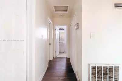 20200 NE 14th Ave, Miami, FL 33179 - Photo 31