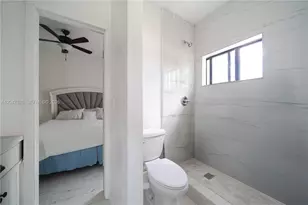 20200 NE 14th Ave, Miami, FL 33179 - Photo 25
