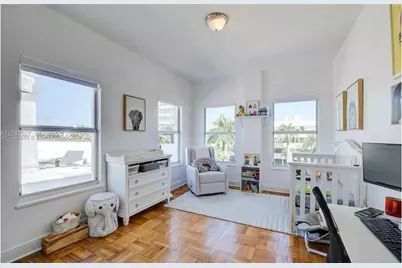 4035 N Meridian Ave #PH, Miami Beach, FL 33140 - Photo 13