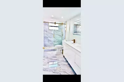 8201 Byron Ave #501, Miami Beach, FL 33141 - Photo 21