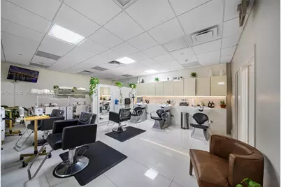 5701 Collins Ave #1415, Miami Beach, FL 33140 - Photo 23