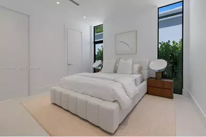 1099 NE 4th Ave, Boca Raton, FL 33432 - Photo 41