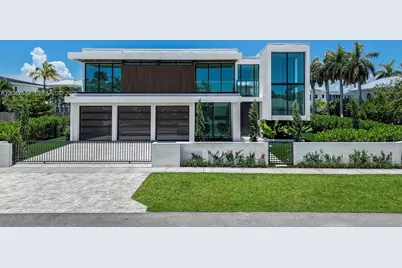 1099 NE 4th Ave, Boca Raton, FL 33432 - Photo 3