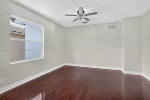 12410 SW 1st St, Plantation, FL 33325 - Photo 27