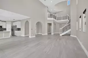 12410 SW 1st St, Plantation, FL 33325 - Photo 7