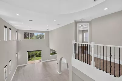 12410 SW 1st St, Plantation, FL 33325 - Photo 43