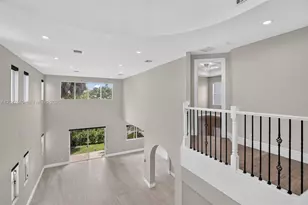 12410 SW 1st St, Plantation, FL 33325 - Photo 43