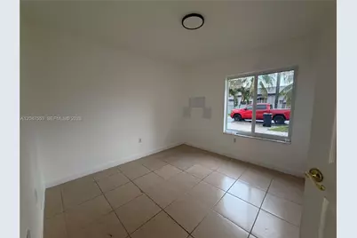 12993 NW 11th Ter #12993, Miami, FL 33182 - Photo 13