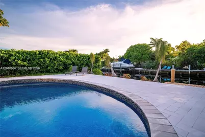 5561 NE 28th Ave, Fort Lauderdale, FL 33308 - Photo 15