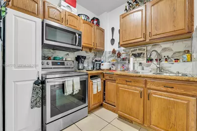17820 NW 73rd Ave #103-1, Hialeah, FL 33015 - Photo 15