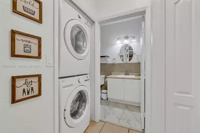 17820 NW 73rd Ave #103-1, Hialeah, FL 33015 - Photo 21