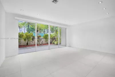 21391 Marina Cove Cir #14-K, Aventura, FL 33180 - Photo 17