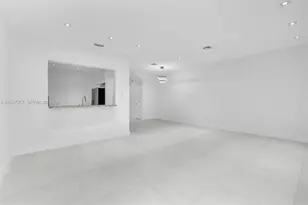 21391 Marina Cove Cir, Aventura, FL 33180 - Photo 15