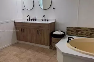 1196 SW 112th Way, Davie, FL 33325 - Photo 13