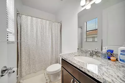 11355 SW 14th St, Pembroke Pines, FL 33025 - Photo 21