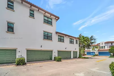 11355 SW 14th St, Pembroke Pines, FL 33025 - Photo 43