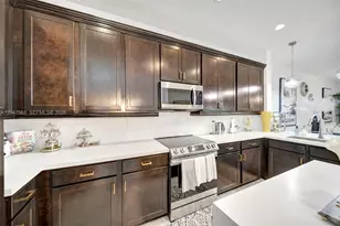 11355 SW 14th St, Pembroke Pines, FL 33025 - Photo 29