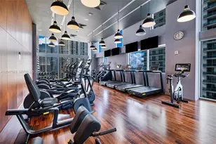 1300 Brickell Bay Dr, Miami, FL 33131 - Photo 17