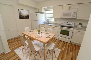 915 NE 16th Terrace, Fort Lauderdale, FL 33304 - Photo 1