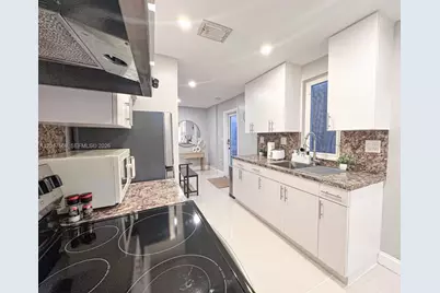 174 NE 55th St #1, Miami, FL 33137 - Photo 7