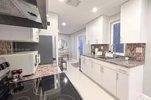 174 NE 55th St, Miami, FL 33137 - Photo 7