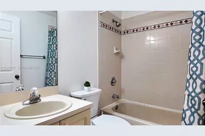 11432 NW 48th Ter, Doral, FL 33178 - Photo 21