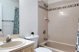 11432 NW 48th Terrace, Doral, FL 33178 - Photo 21
