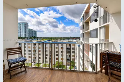 1700 NW N River Dr #804, Miami, FL 33125 - Photo 5