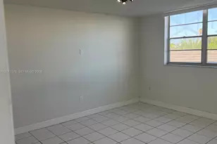 1990 Marseille Dr, Miami Beach, FL 33141 - Photo 11