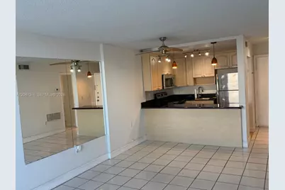 1990 Marseille Dr #303, Miami Beach, FL 33141 - Photo 17