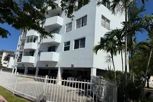 1990 Marseille Dr, Miami Beach, FL 33141 - Photo 25