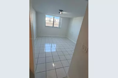 1990 Marseille Dr #303, Miami Beach, FL 33141 - Photo 11