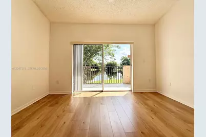 2151 NW 96th Ter #15G, Pembroke Pines, FL 33024 - Photo 15