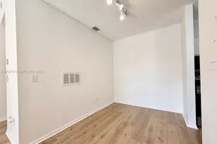 2151 NW 96th Terrace, Pembroke Pines, FL 33024 - Photo 17