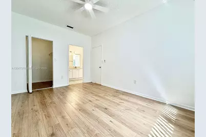 2151 NW 96th Ter #15G, Pembroke Pines, FL 33024 - Photo 23