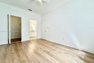 2151 NW 96th Terrace, Pembroke Pines, FL 33024 - Photo 23