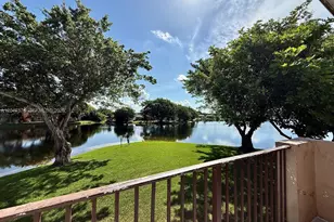 2151 NW 96th Terrace, Pembroke Pines, FL 33024 - Photo 7