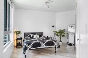 350 S Miami Ave, Miami, FL 33130 - Photo 15