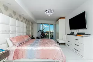 17201 Collins Ave, Sunny Isles Beach, FL 33160 - Photo 13